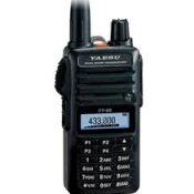 YAESU FT-65： 災害時にも活躍するコンパクト＆タフなアマチュア無線機